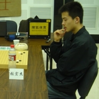 张宏杰